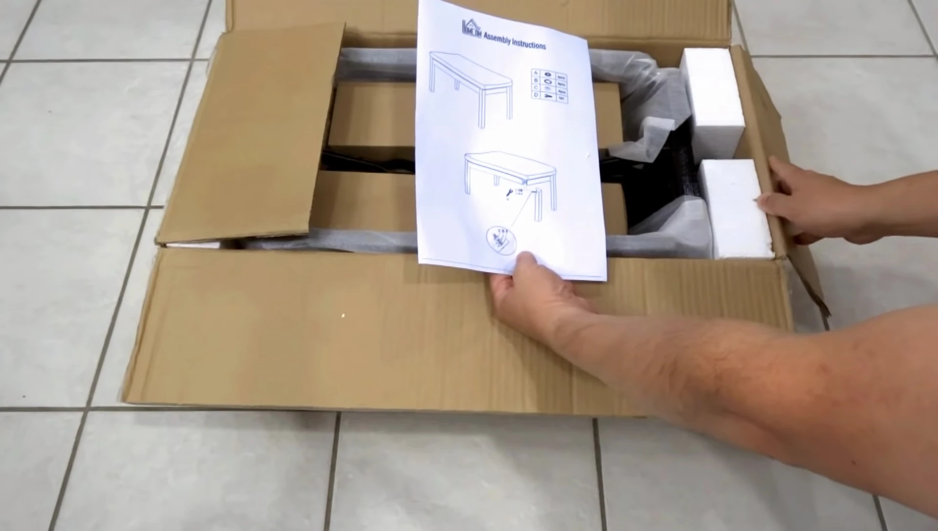 Instruction manual and boxes of bench parts