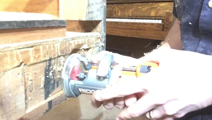 Change to Different Bit: If necessary, switch to a different router bit (e.g., a cone-shaped bit) to achieve the desired hole size. Remember to unplug the router before changing the bit.