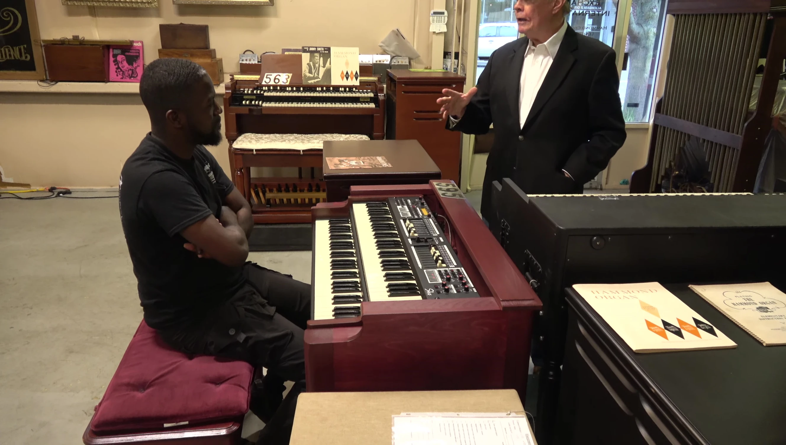 Shot of a large Hammond B3 organ