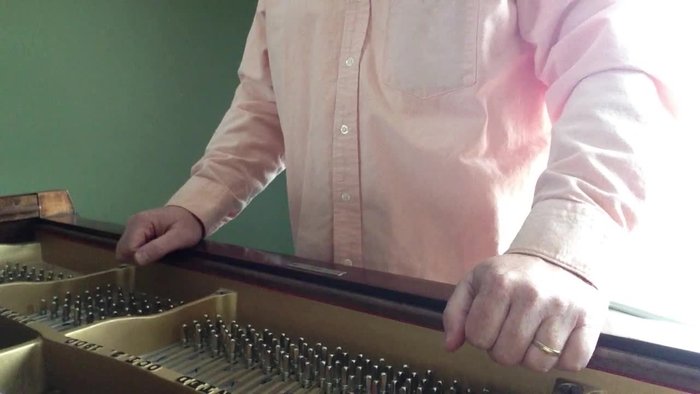 Introduction to different types of tuning hammers.