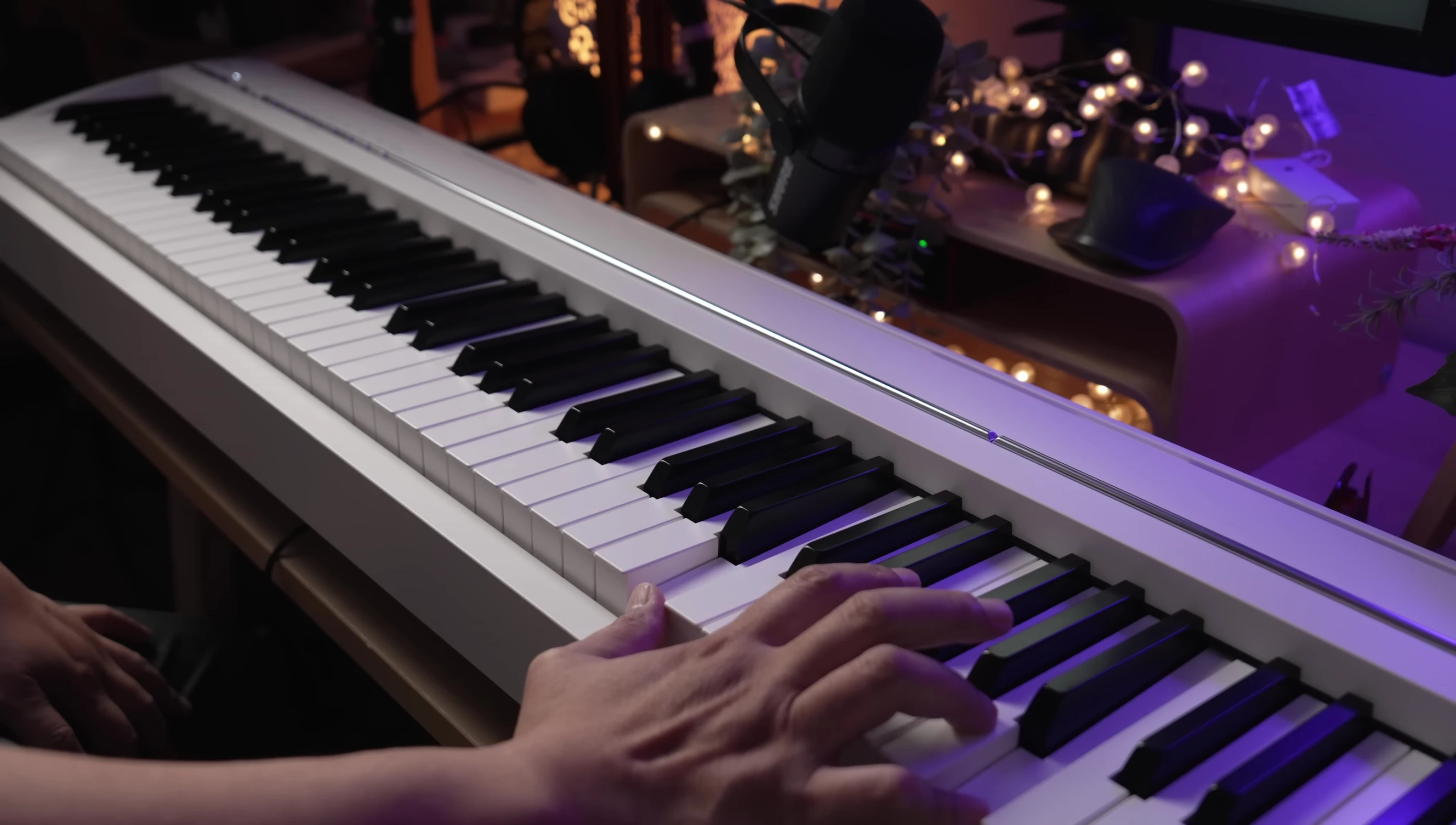 Kawai ES10 digital piano keyboard