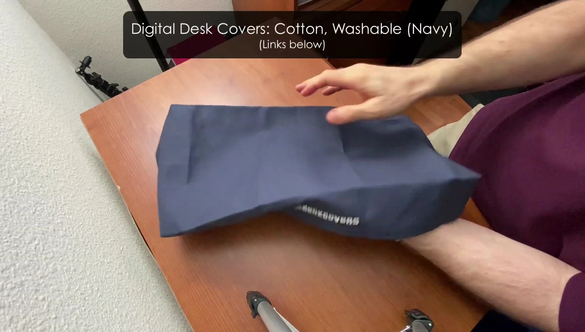 Close-up of the washable cotton fabric.