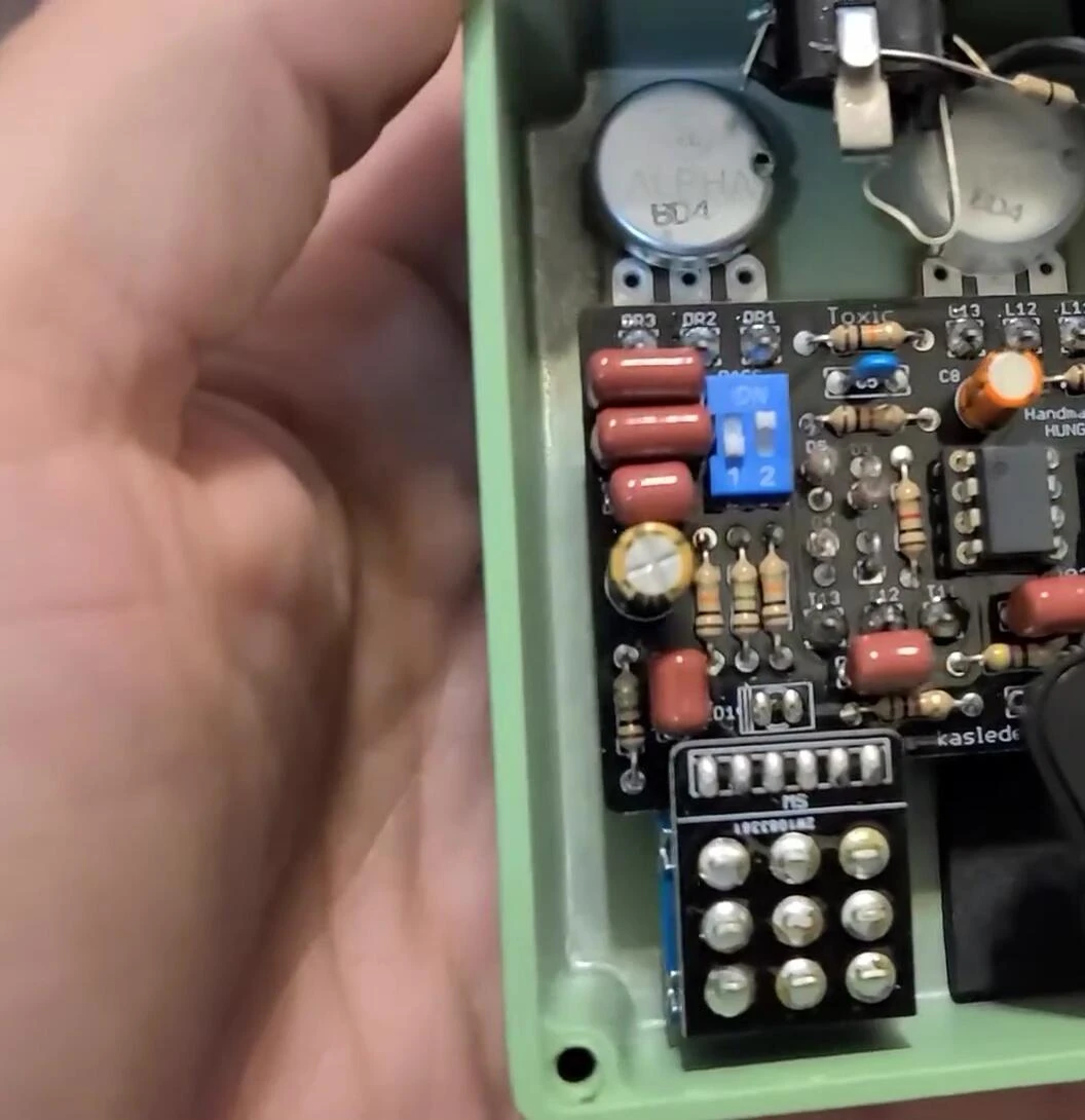 Interior shot of the Toxic Twins, highlighting the internal components