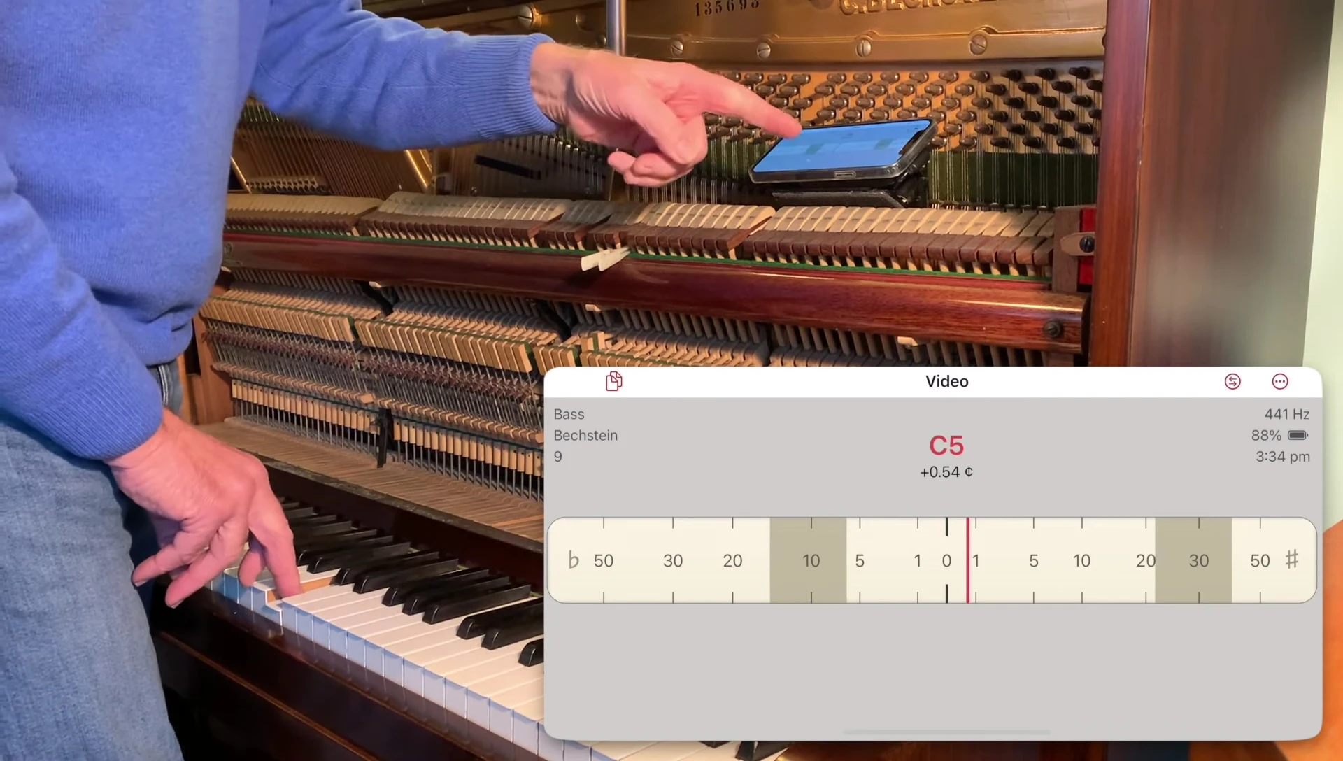 Pianoscope logarithmic display for precise adjustments