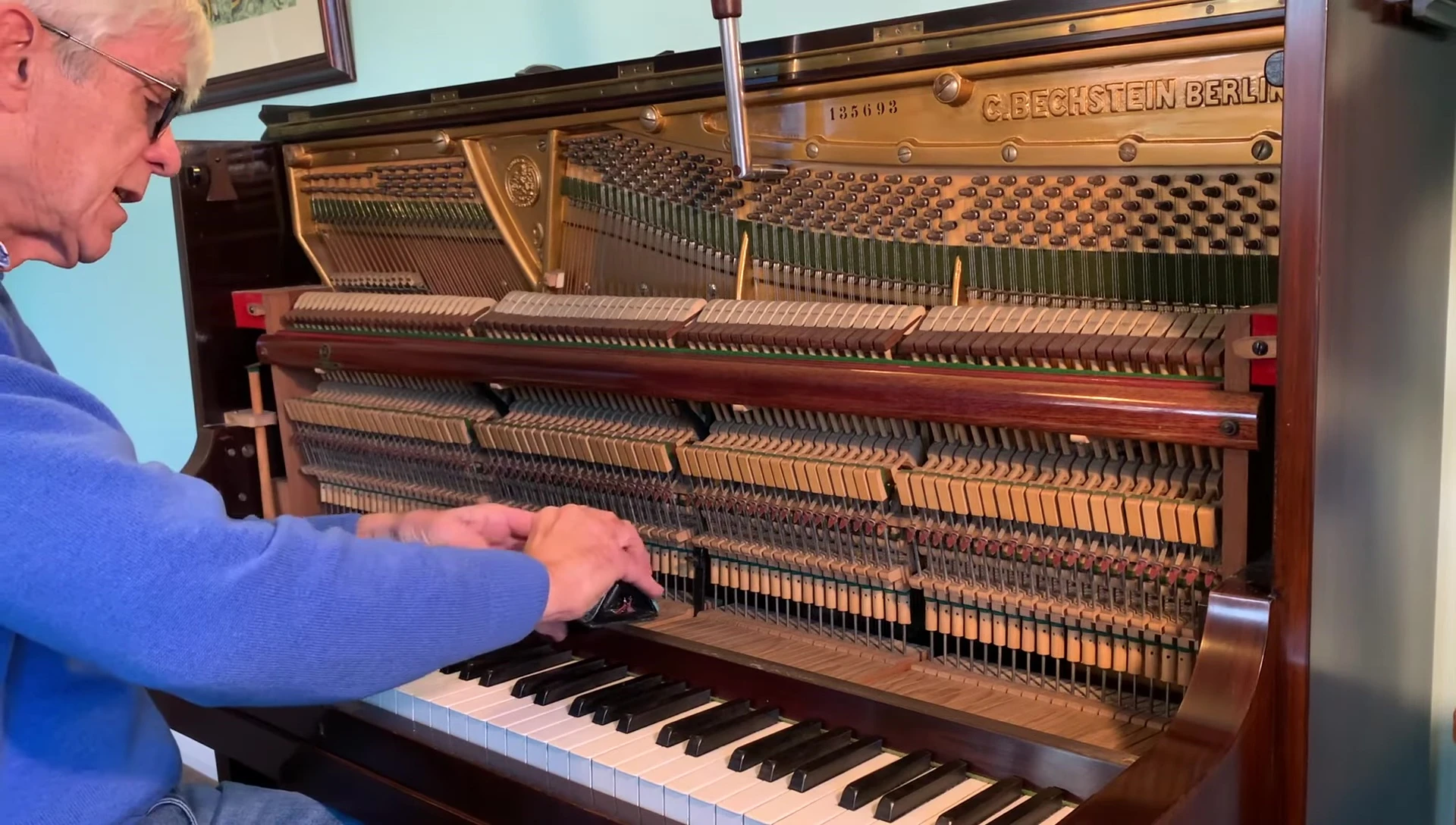 Pianoscope screen showing the note measuring process