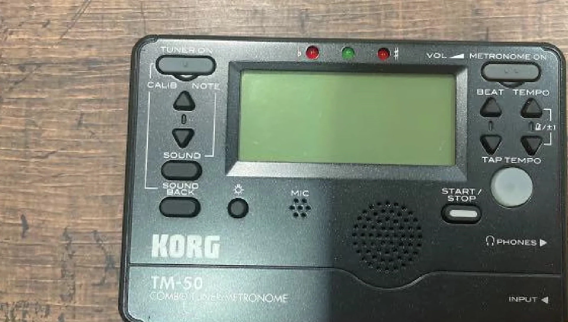 Korg TM50 showing combined tuner and metronome function