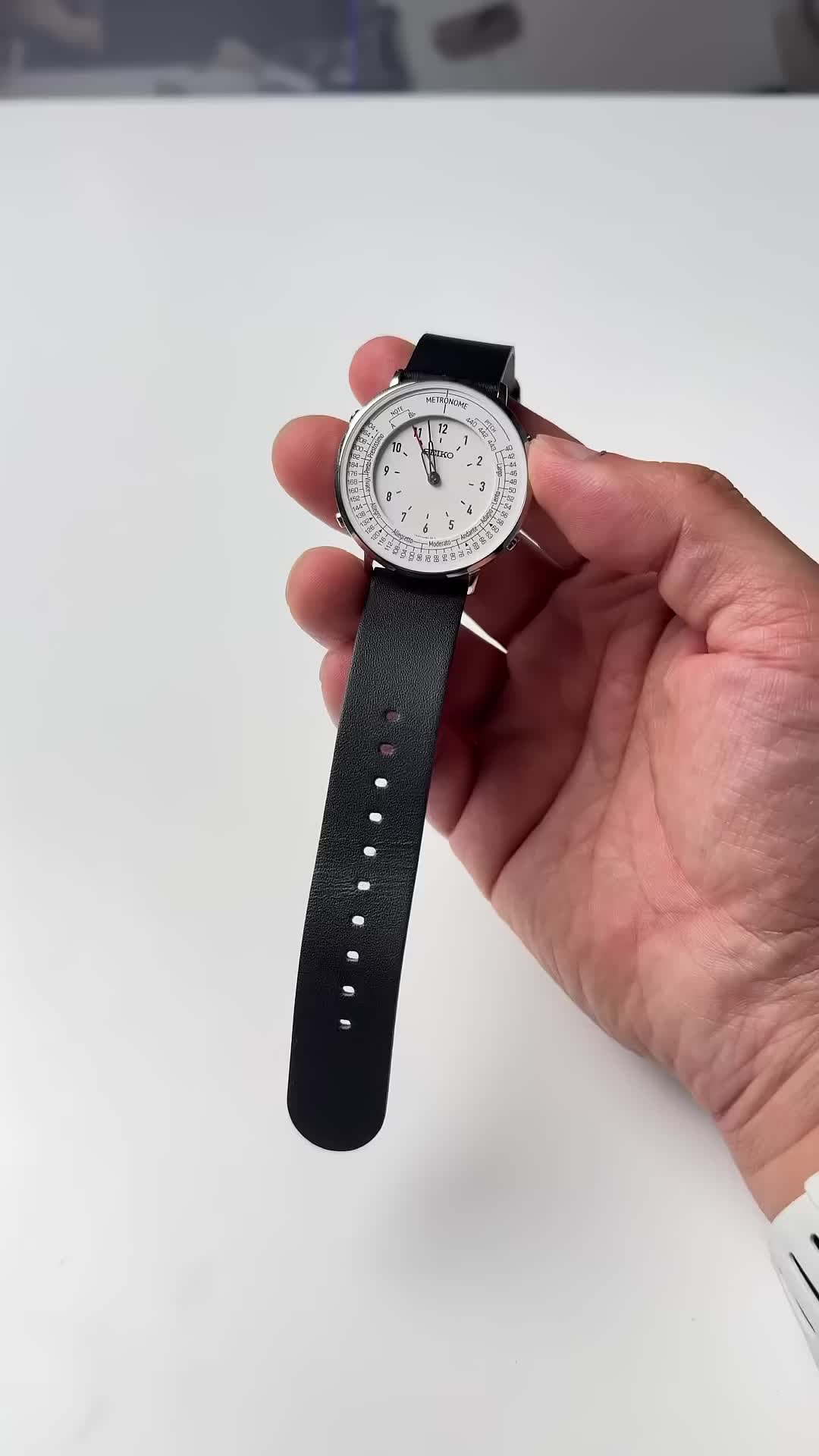 Close-up of the watch face showing the time mode