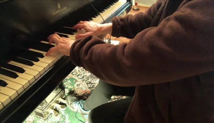 Introduce a new chord; play the chord, then up and down pedal.