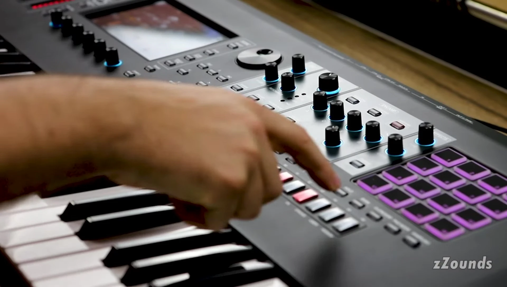 A shot of the screen while the TR sequencer is in use.