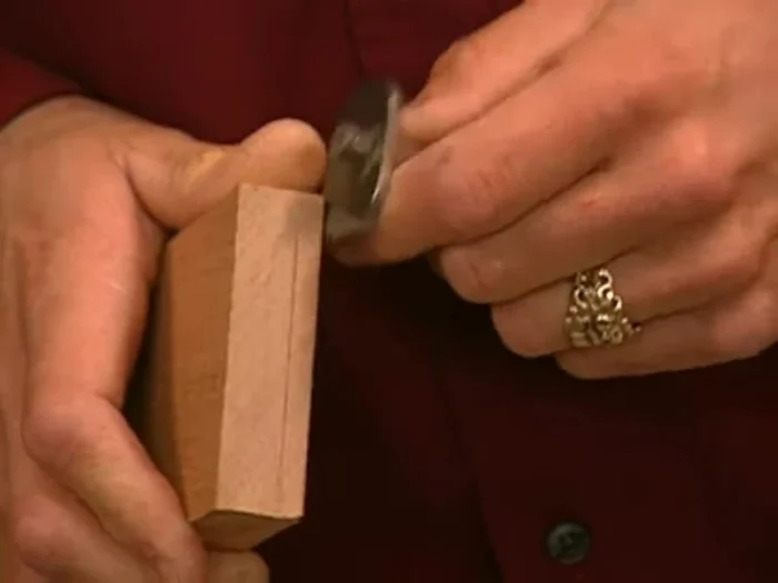 Cut tenons: Mark tenon positions using a cabinet maker scribe. Cut tenons on the apron ends using a tenoning jig and table saw.