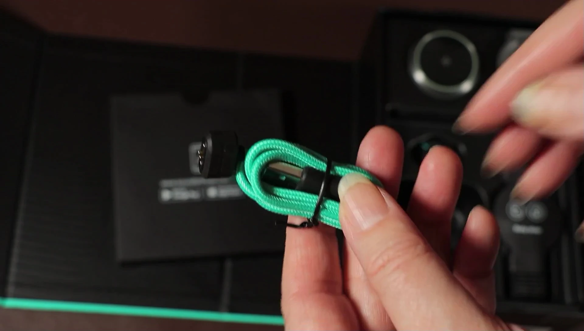 Soundbrenner Core charging cable